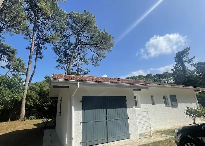 Grande Maison De Vacances Avec Jardin
